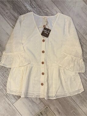 Matilda Jane Cream Eyelet Button-Front Peplum Blouse